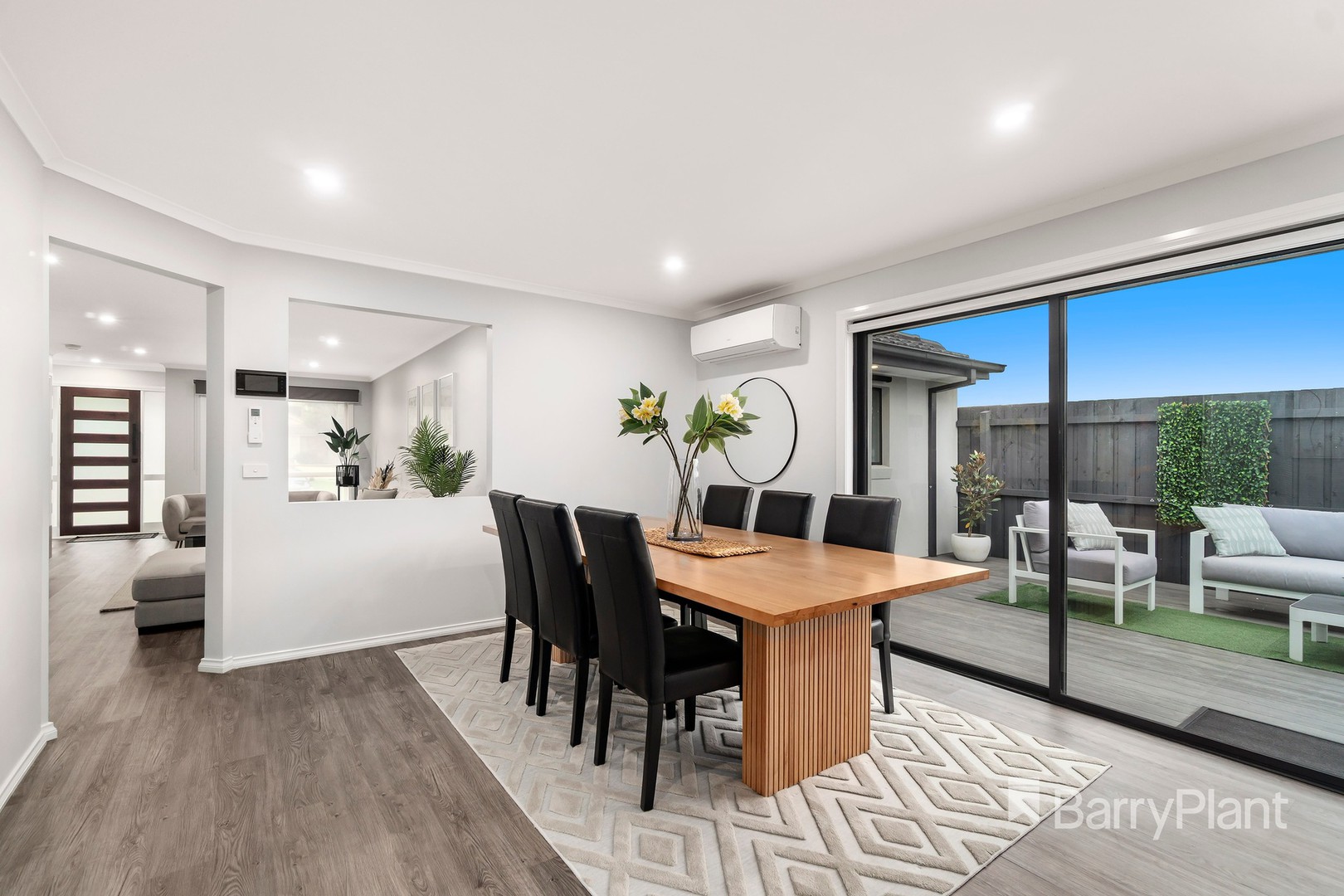 6 Bean Court, Mill Park, VIC 3082, Mill Park - Thumbnail 3