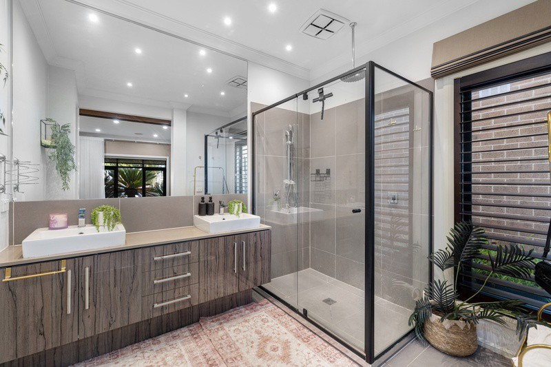 6 Bell Crescent, Point Cook, VIC 3030, Point Cook - Thumbnail 8