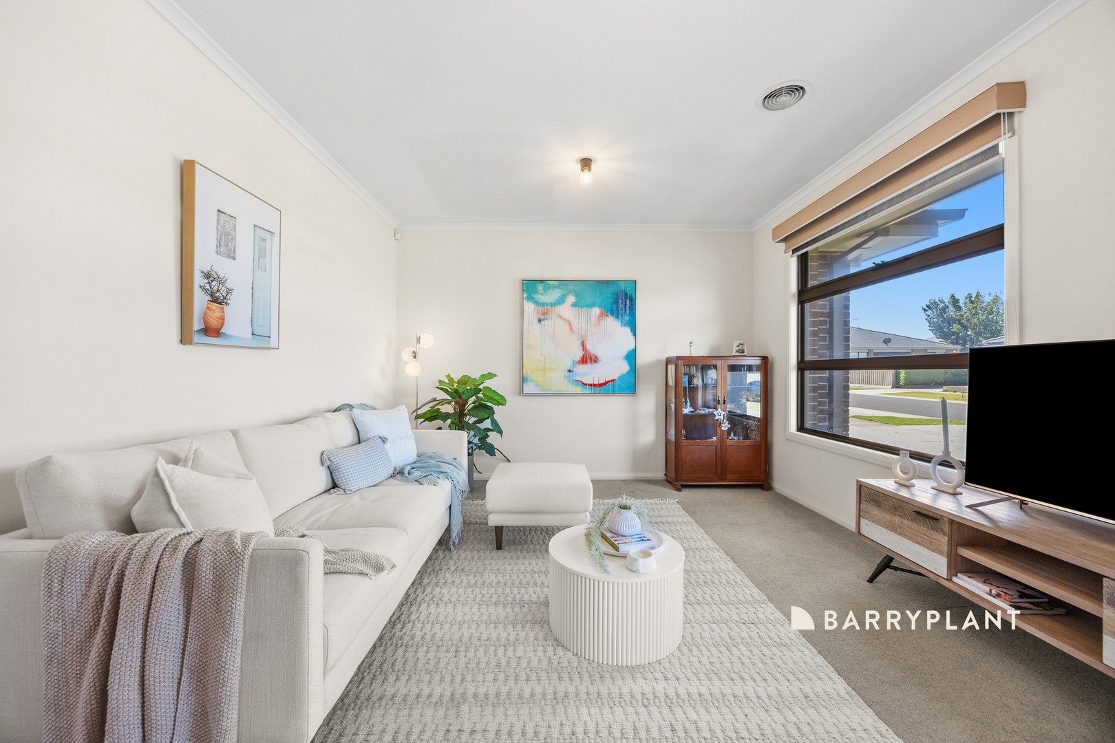 6 Bermerale Court, Berwick, VIC 3806, Berwick - Thumbnail 2