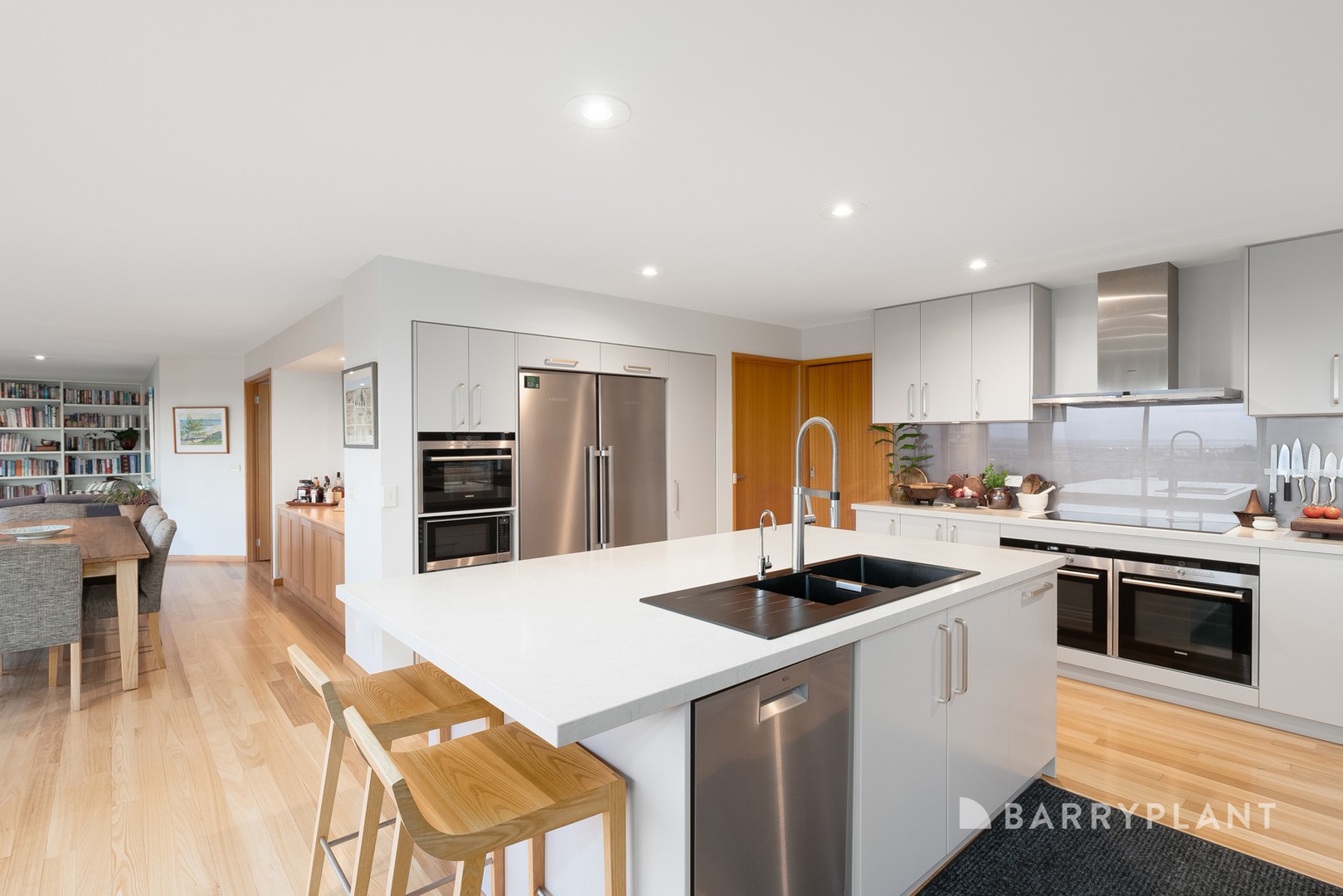 6 Bevington Court, Highton, VIC 3216, Highton - Thumbnail 4