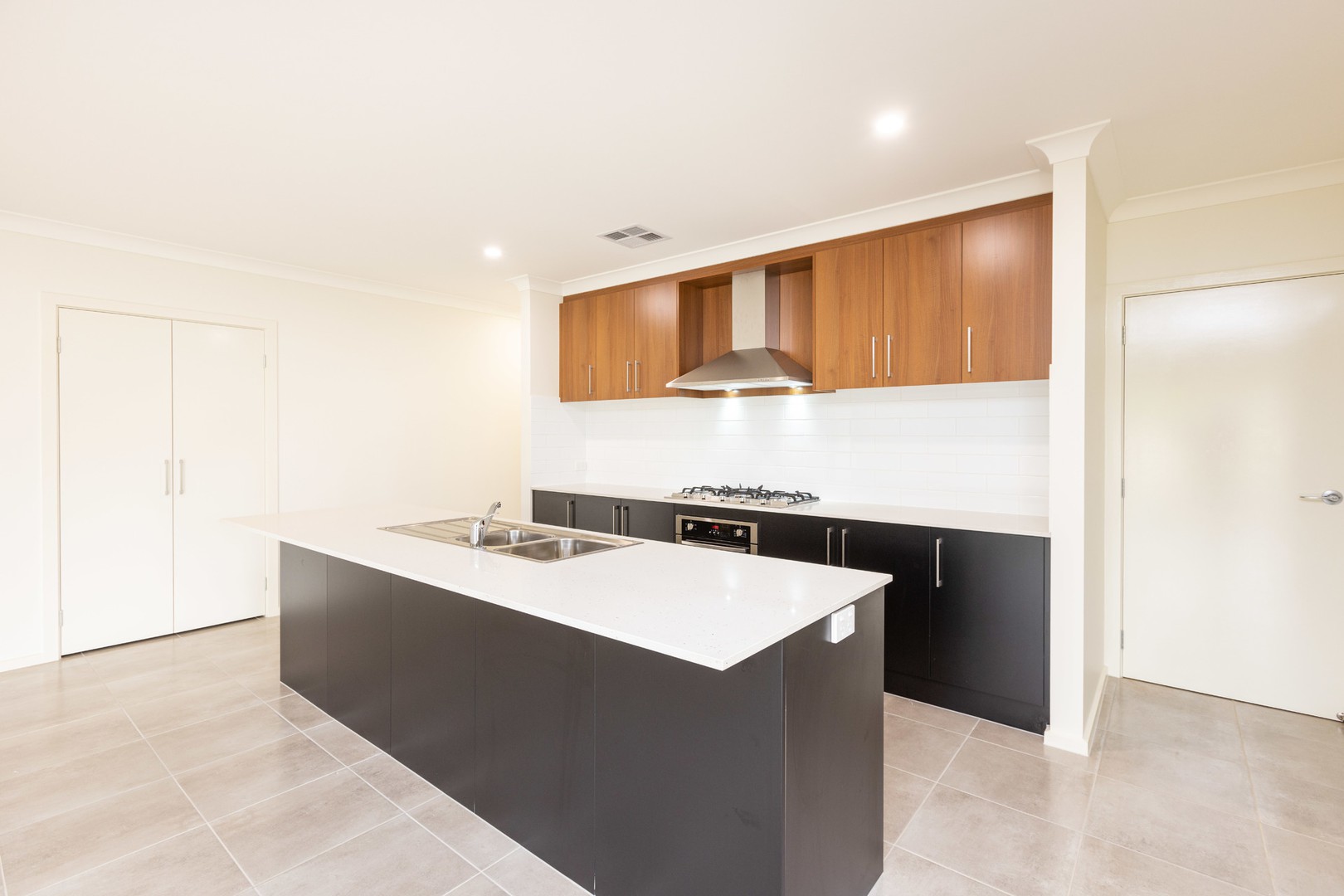 6 Birksgate Close, Mildura, VIC 3500 - Thumbnail 2 - 17/04/2026