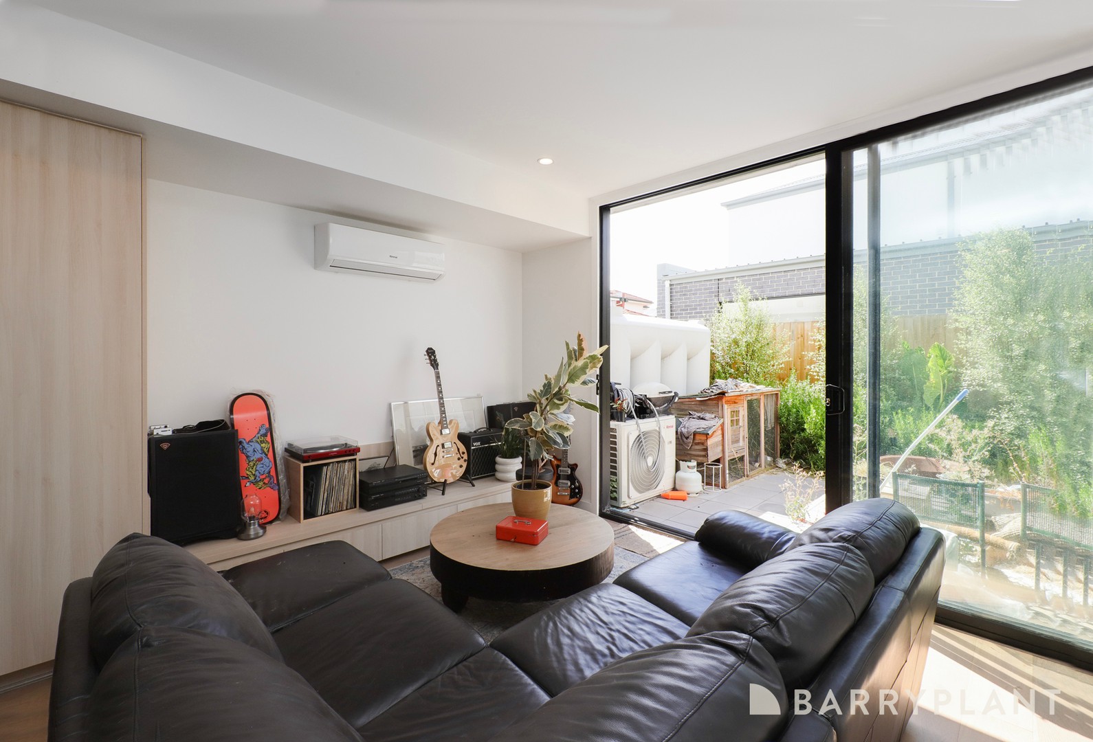 6 Boles Avenue, Sunshine, VIC 3020, Sunshine - Thumbnail 4