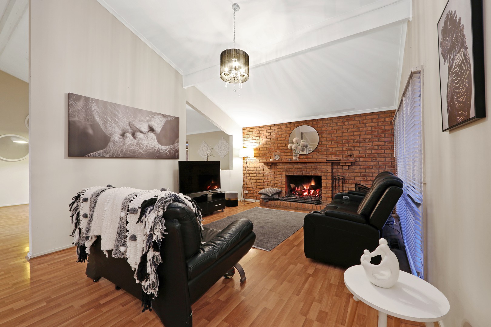 6 Bonaparte Place, Rowville, VIC 3178, Rowville - Thumbnail 2