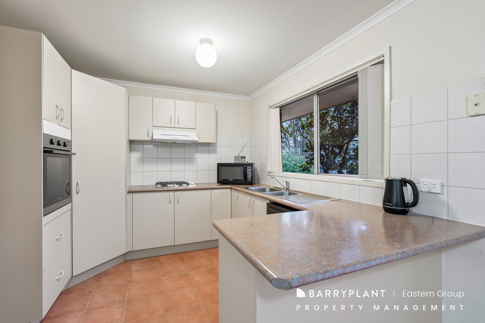 6 Boonah Way, Forest Hill, VIC 3131, Forest Hill - Thumbnail 2