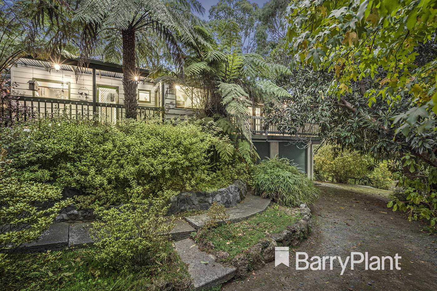 6 Borang Avenue, Mount Evelyn, VIC 3796, Mount Evelyn - Thumbnail 2