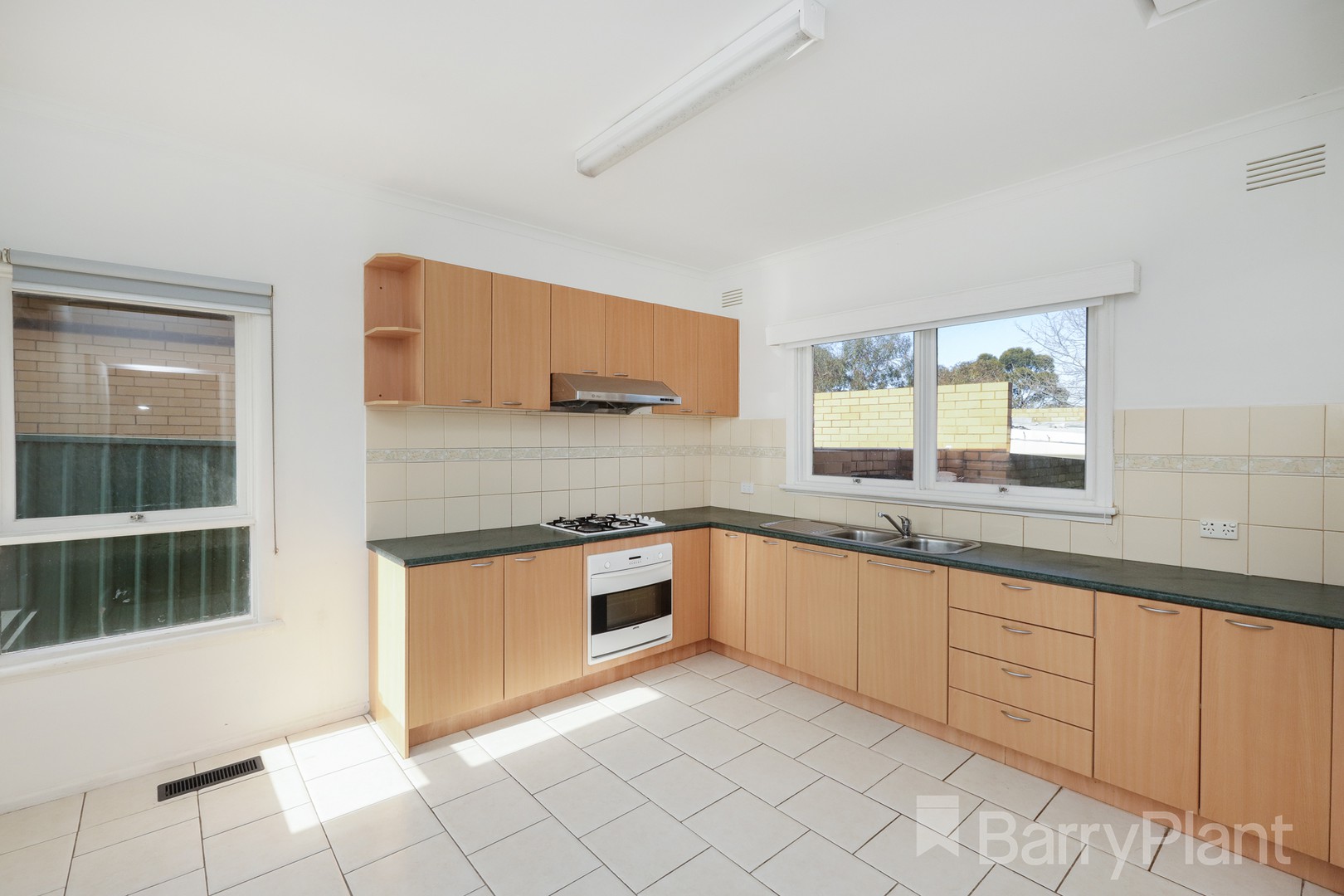6 Boreham Street, Sunshine, VIC 3020, Sunshine - Thumbnail 8
