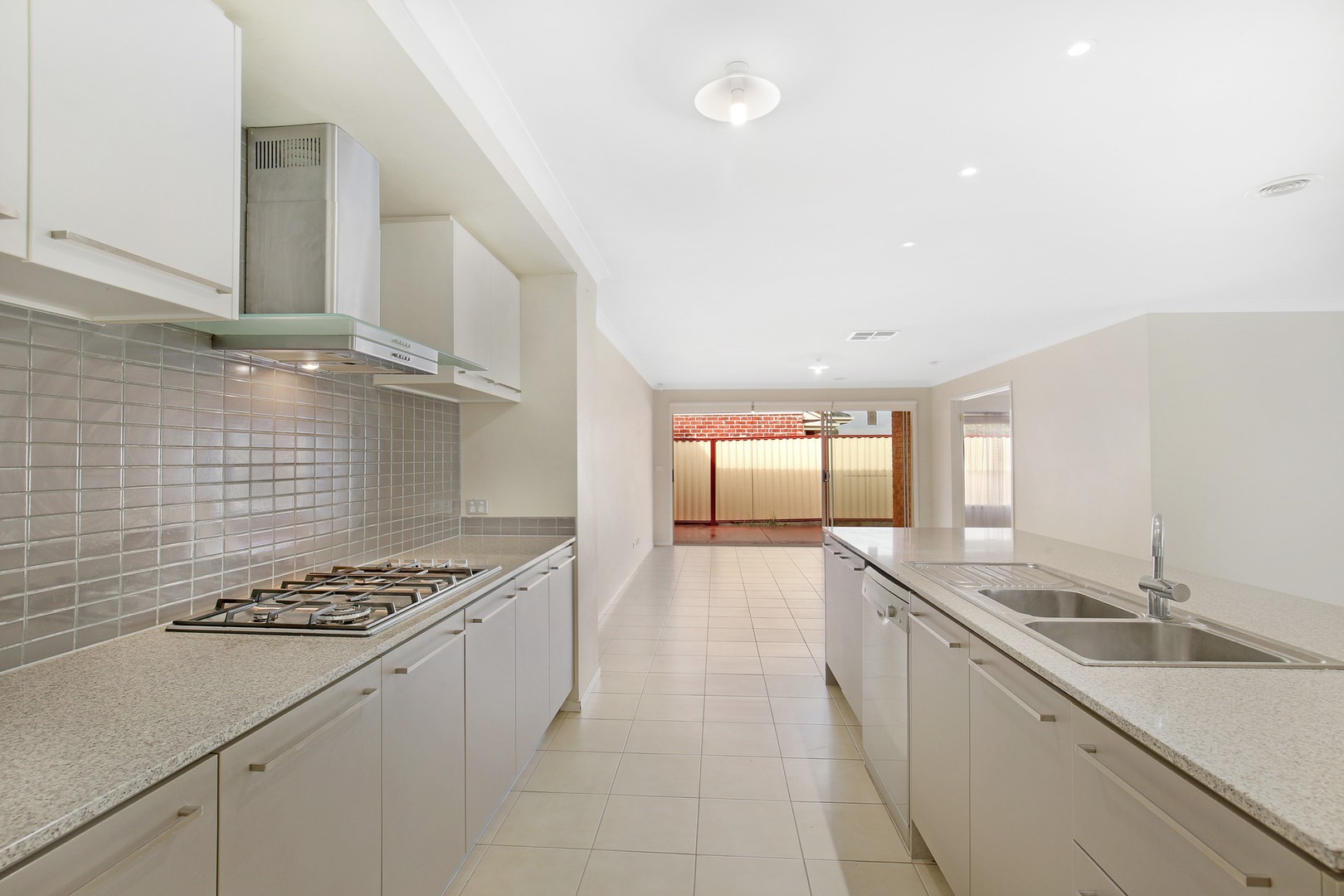 6 Boylan Walk, Bundoora, VIC 3083, Bundoora - Thumbnail 7