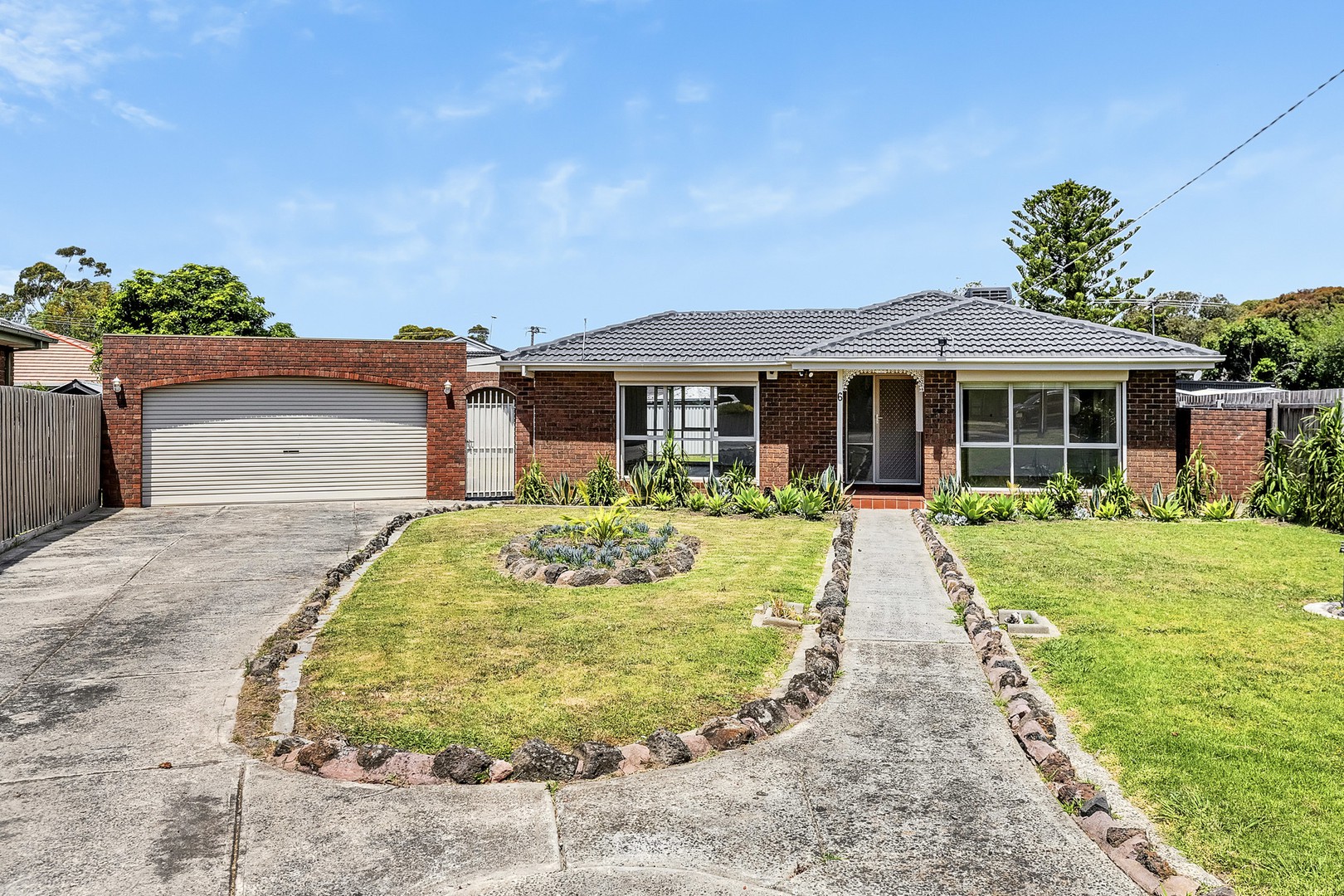 6 Brandon Court, Craigieburn, VIC 3064 - Thumbnail 1 - 07/01/2026