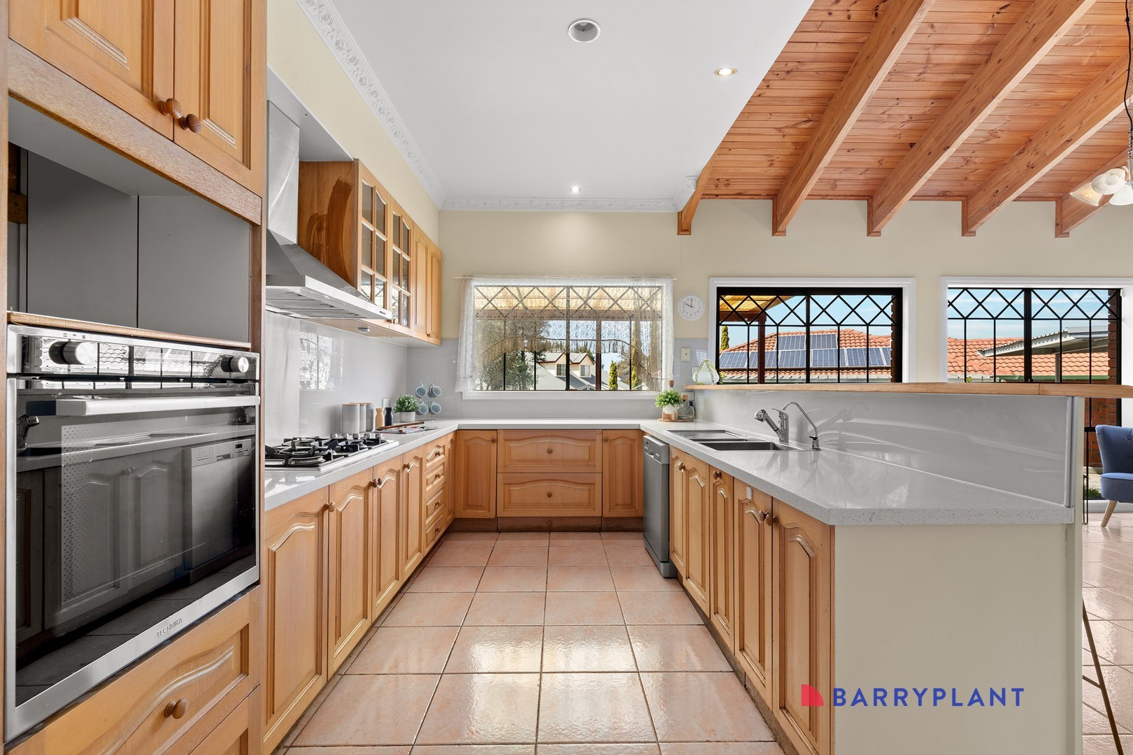 6 Bremner Court, Mill Park, VIC 3082, Mill Park - Thumbnail 2