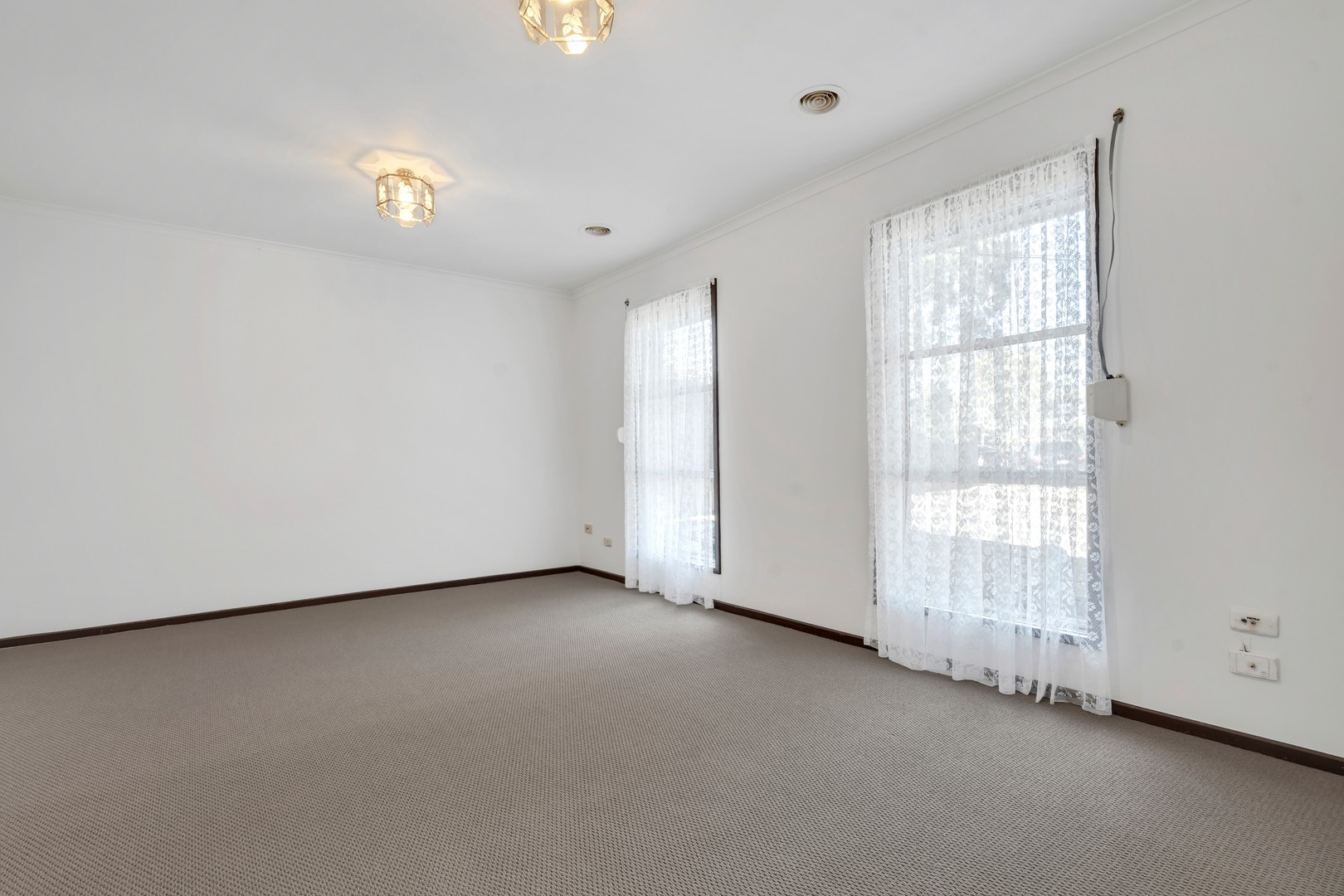 6 Brim Court, Westmeadows, VIC 3049, Westmeadows - Thumbnail 3