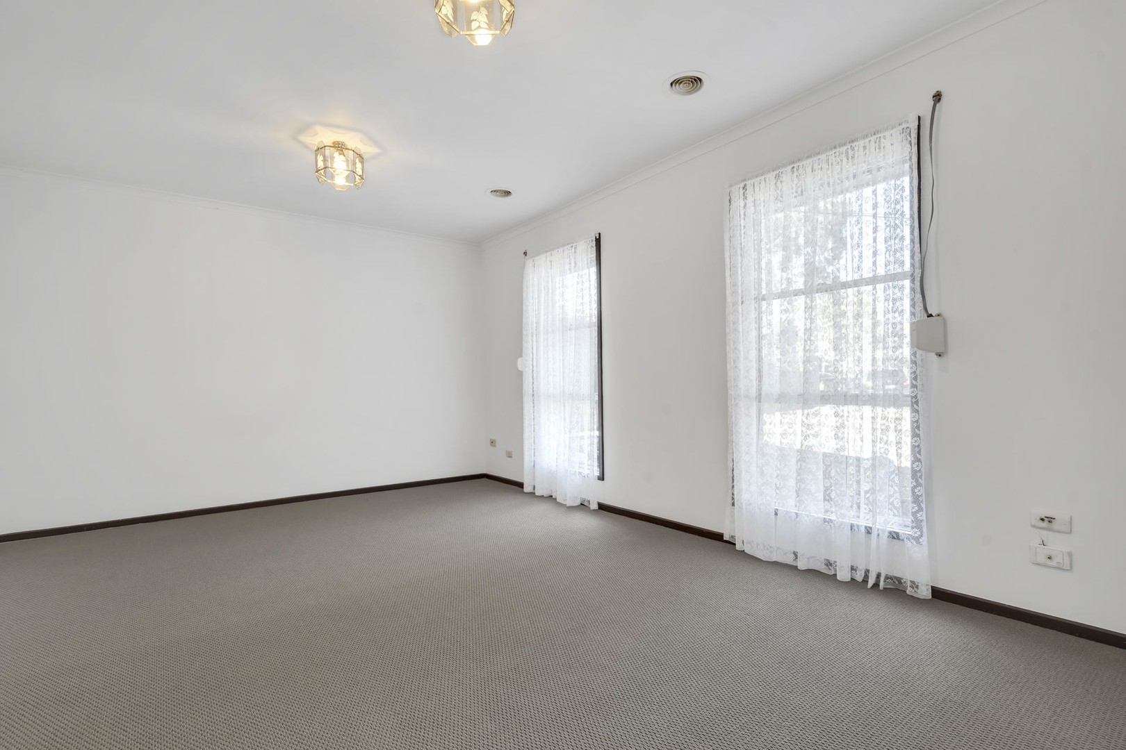 6 Brim Court, Westmeadows, VIC 3049 - Thumbnail 2 - 17/06/2026