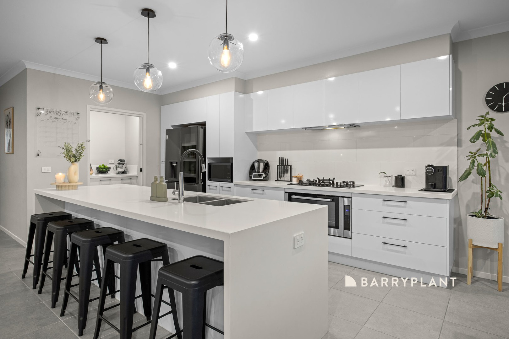 6 Buckland Drive, Warragul, VIC 3820, Warragul - Thumbnail 4