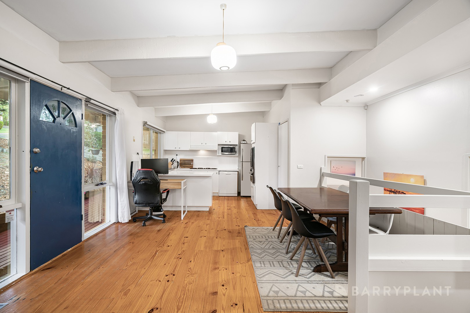 6 Buggyride Lane, Chirnside Park, VIC 3116 - Thumbnail 2 - 16/04/2026