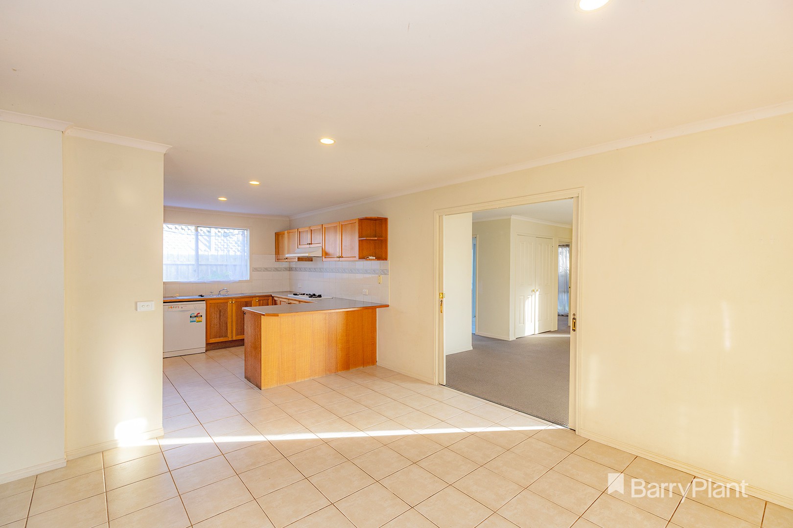 6 Butterwick Terrace, Cranbourne East, VIC 3977, Cranbourne East - Thumbnail 4