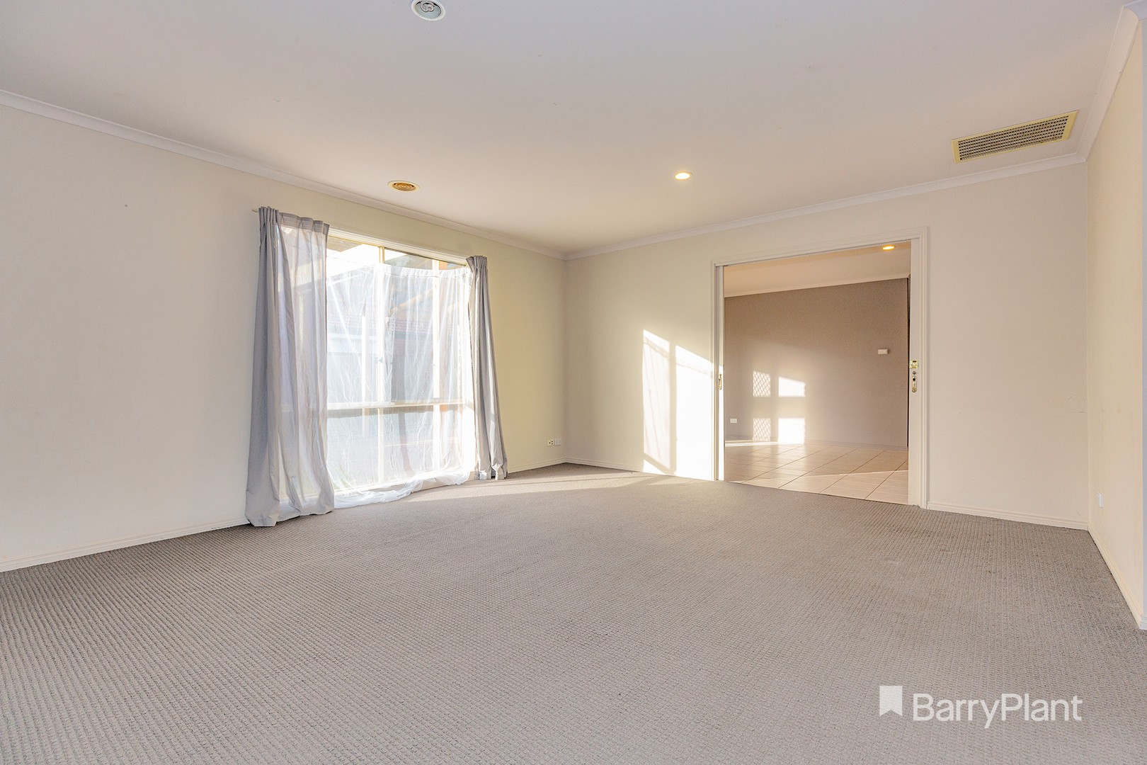 6 Butterwick Terrace, Cranbourne East, VIC 3977, Cranbourne East - Thumbnail 8