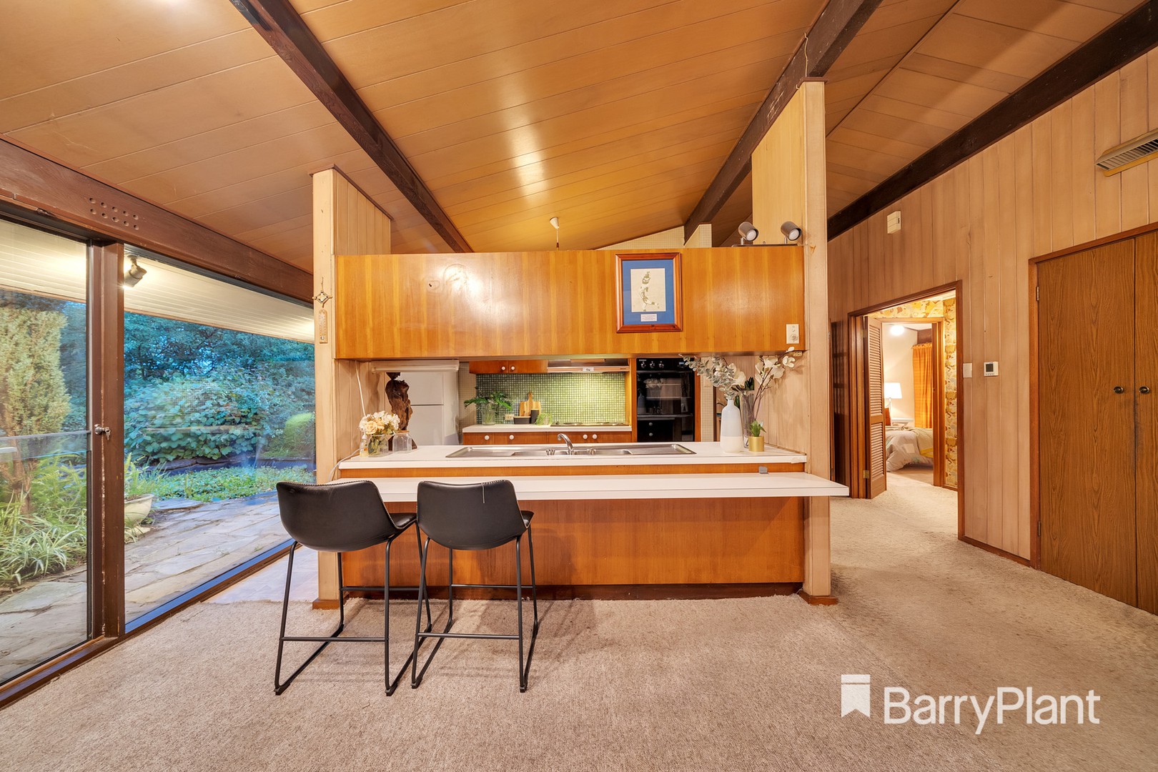 6 Camden CourtGlen Waverley, VIC 3150, Glen Waverley - Thumbnail 6
