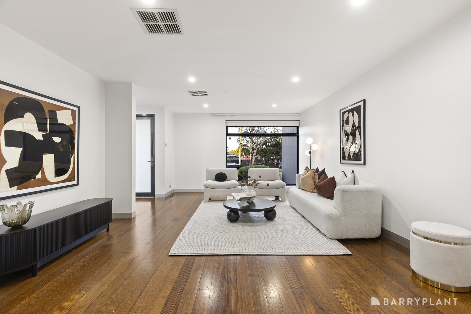 6 Cameron Parade, Bundoora, VIC 3083 - Thumbnail 2 - 17/03/2026