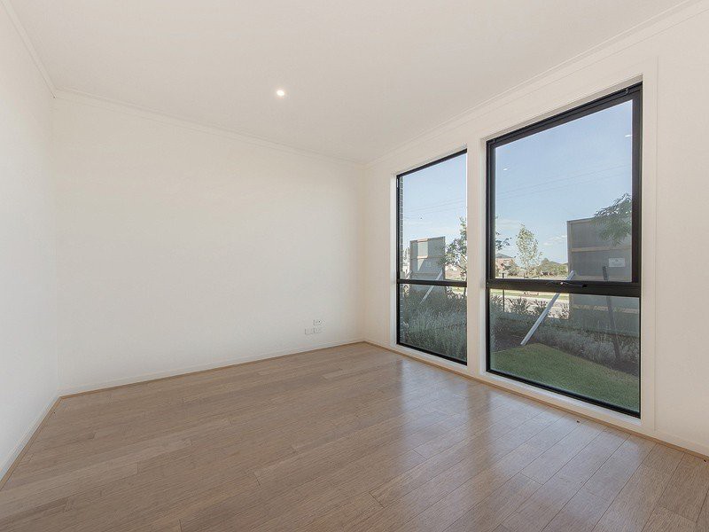 6 Canopy Crescent, Hillside, VIC 3037, Hillside - Thumbnail 4