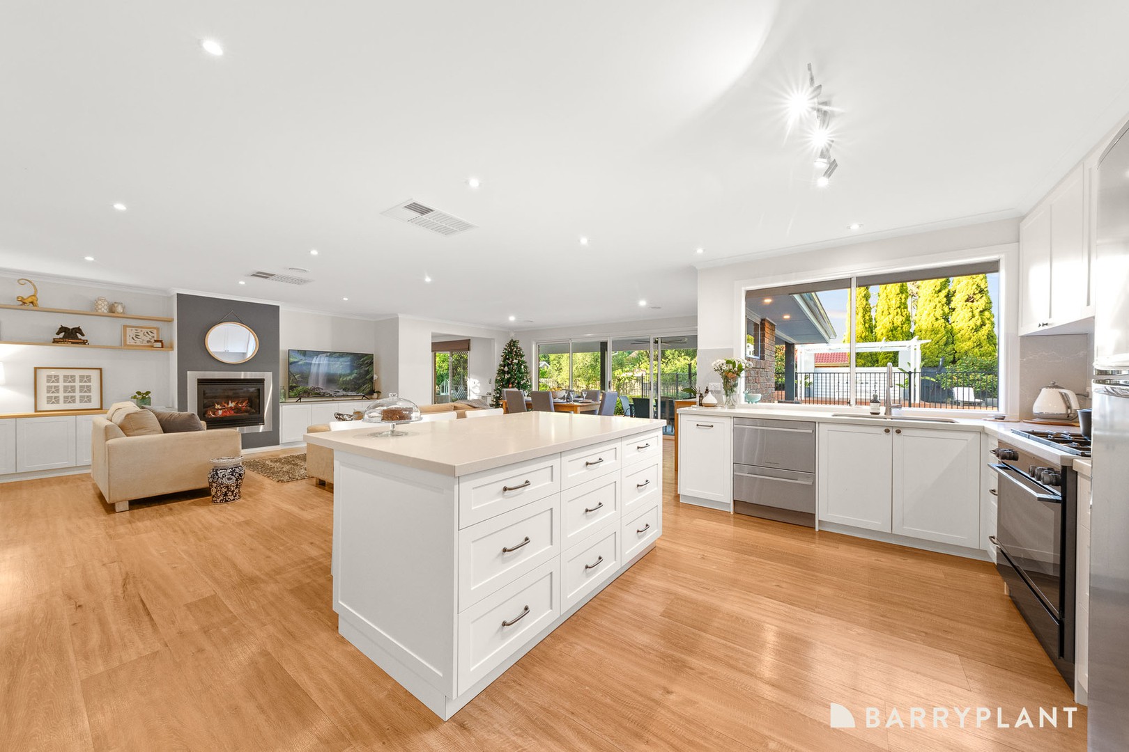 6 Cantwell Road, Narre Warren North, VIC 3804, Narre Warren North - Thumbnail 8