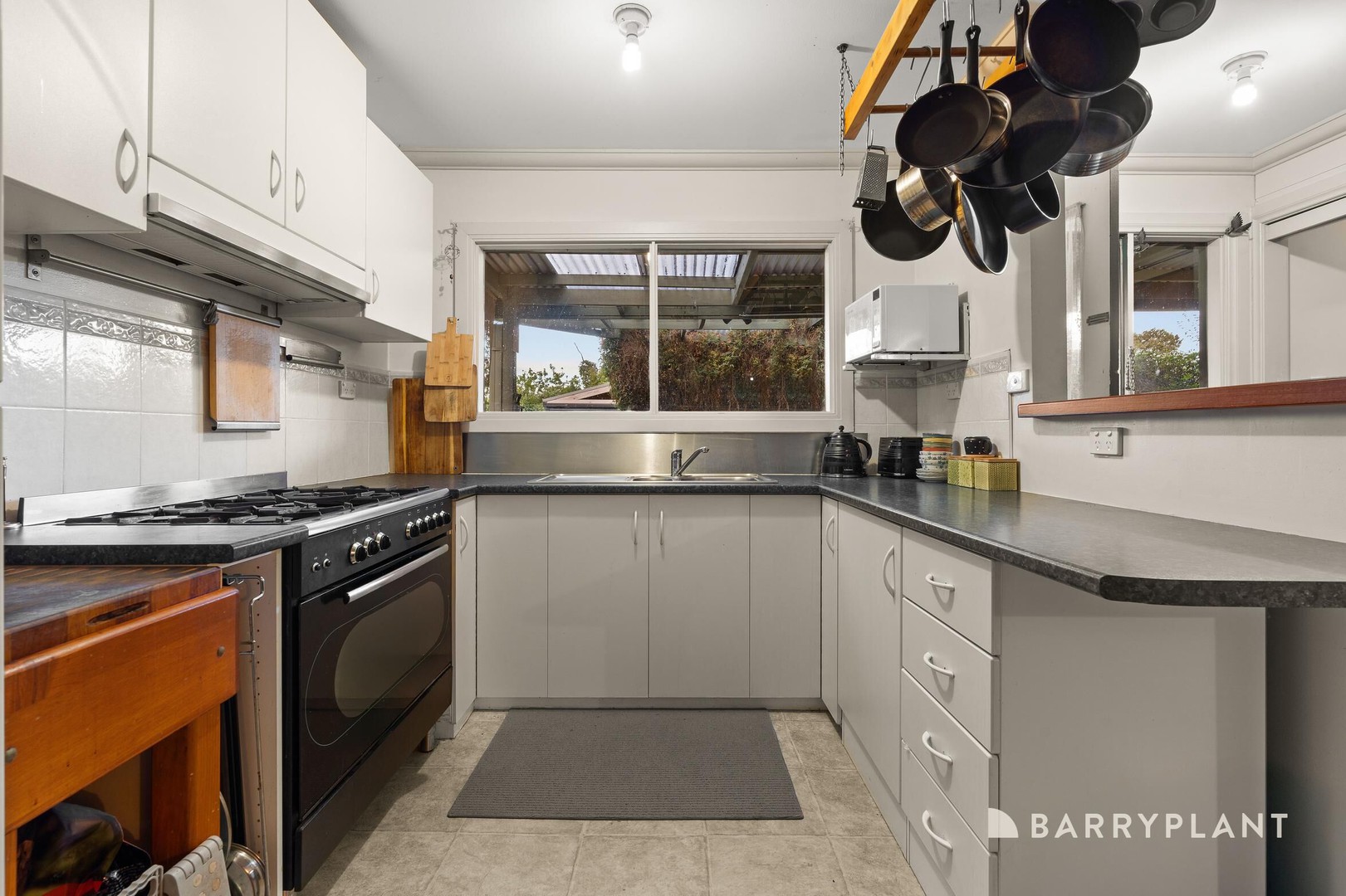 6 Carawa Street, Cockatoo, VIC 3781, Cockatoo - Thumbnail 4