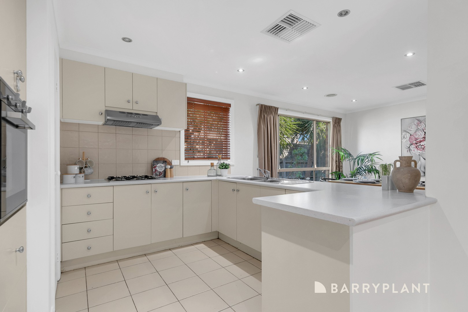 6 Cassowary Road, South Morang, VIC 3752, South Morang - Thumbnail 4