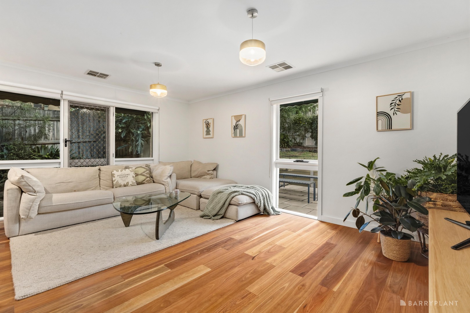 6 Cerberus Street, Donvale, VIC 3111 - Thumbnail 2 - 12/06/2026