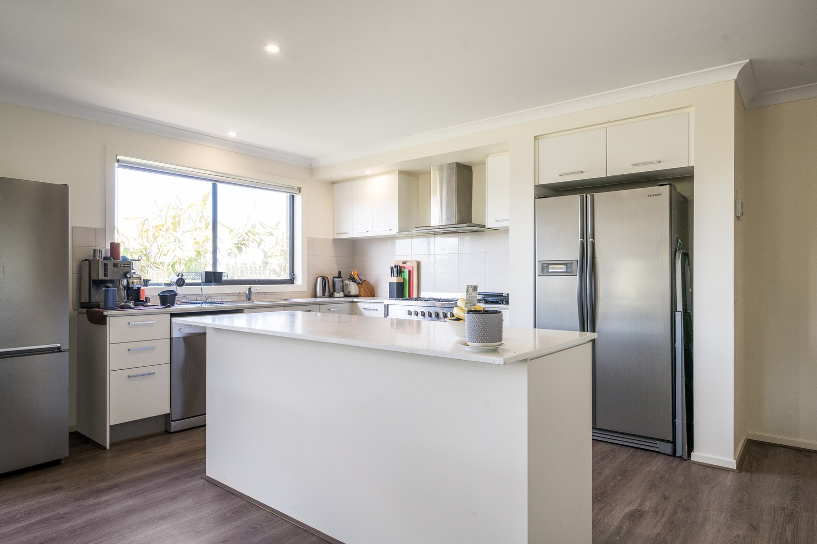 6 Chablis Court, Waurn Ponds, VIC 3216 - Thumbnail 1 - 10/11/2022