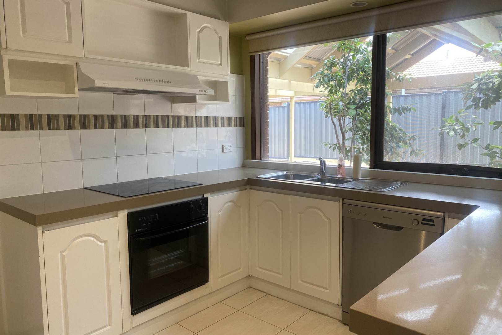 6 Chandos Street, Sydenham, VIC 3037, Sydenham - Thumbnail 3