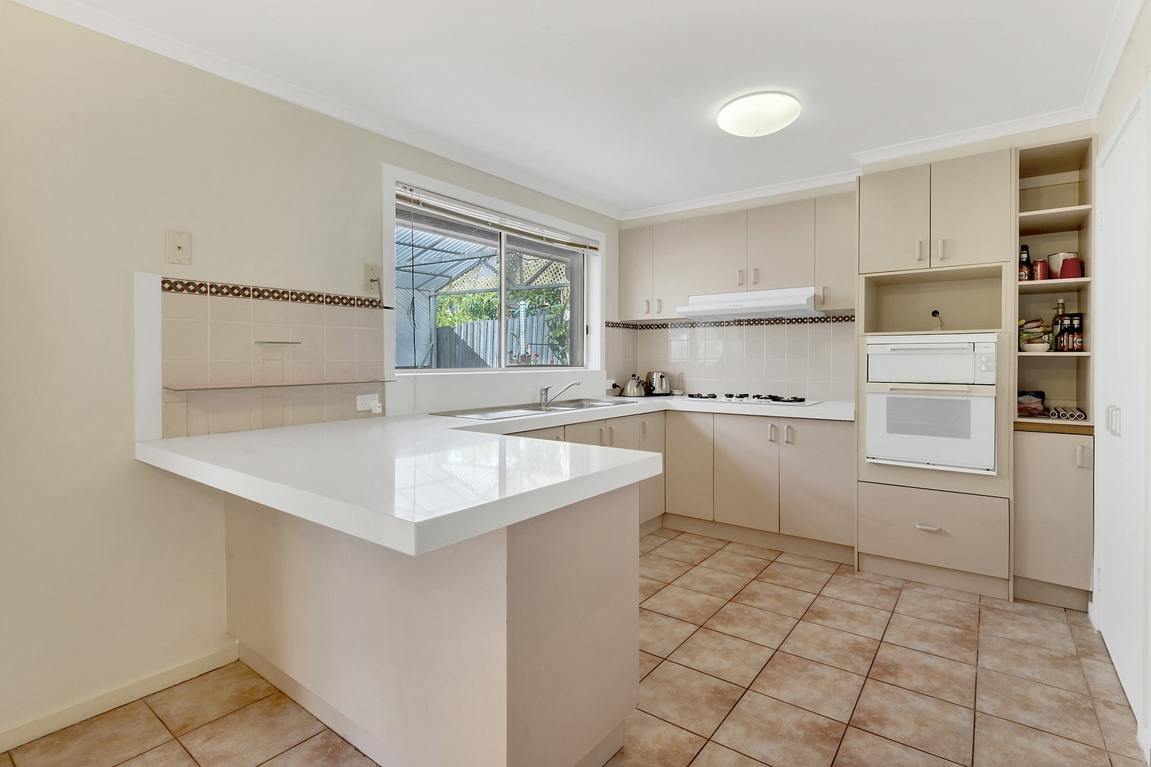 6 Chappell Return, Meadow Heights, VIC 3048, Meadow Heights - Thumbnail 4