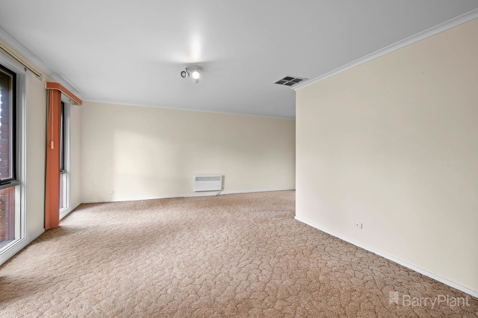 6 Chateau Avenue, Narre Warren, VIC 3805, Narre Warren - Thumbnail 2