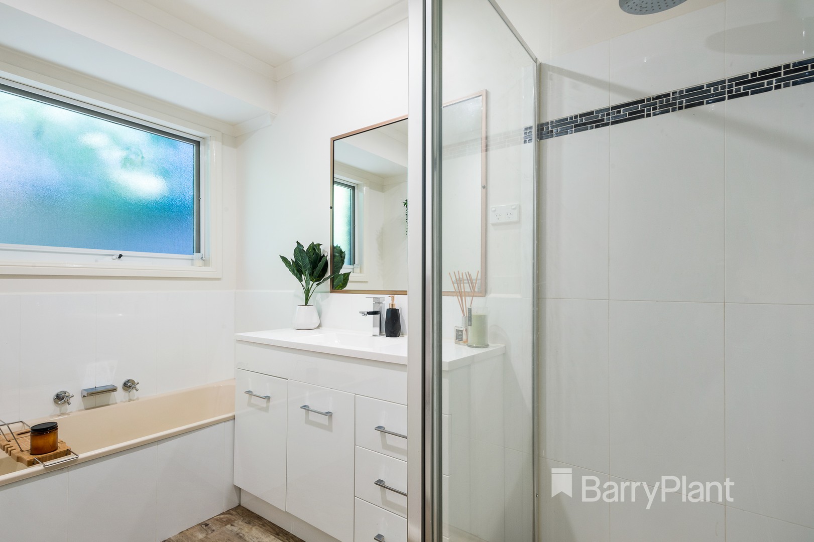 6 Chedworth Court, Kilsyth South, VIC 3137, Kilsyth South - Thumbnail 5
