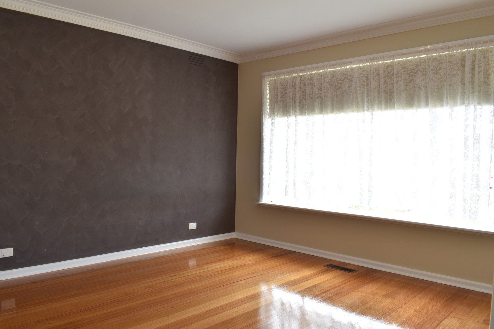 6 Chenies Street, Reservoir, VIC 3073, Reservoir - Thumbnail 6