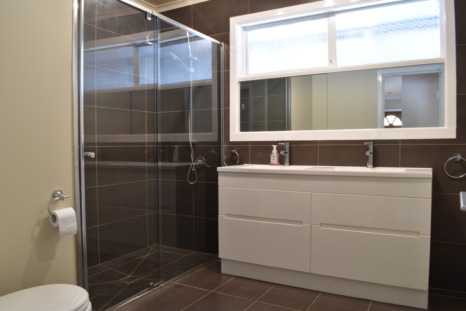 6 Chenies Street, Reservoir, VIC 3073, Reservoir - Thumbnail 8