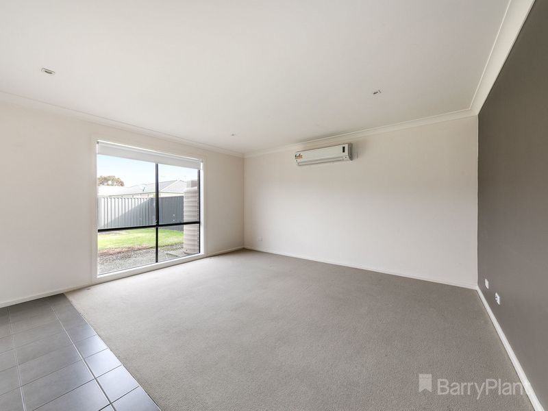 6 Cherry Blossom Chase, Pakenham, VIC 3810, Pakenham - Thumbnail 6