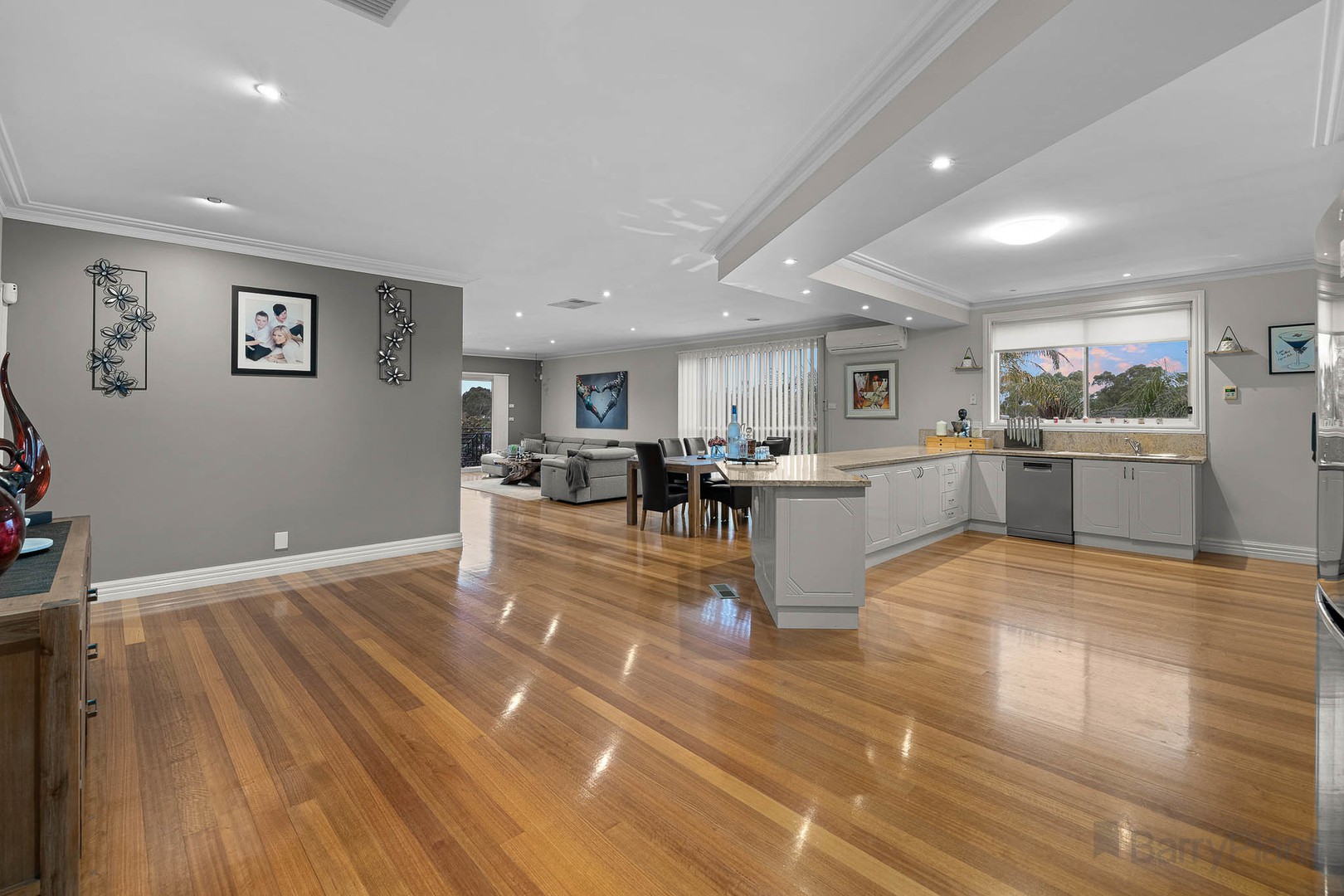 6 Cherry Tree Lane, Narre Warren, VIC 3805, Narre Warren - Thumbnail 6