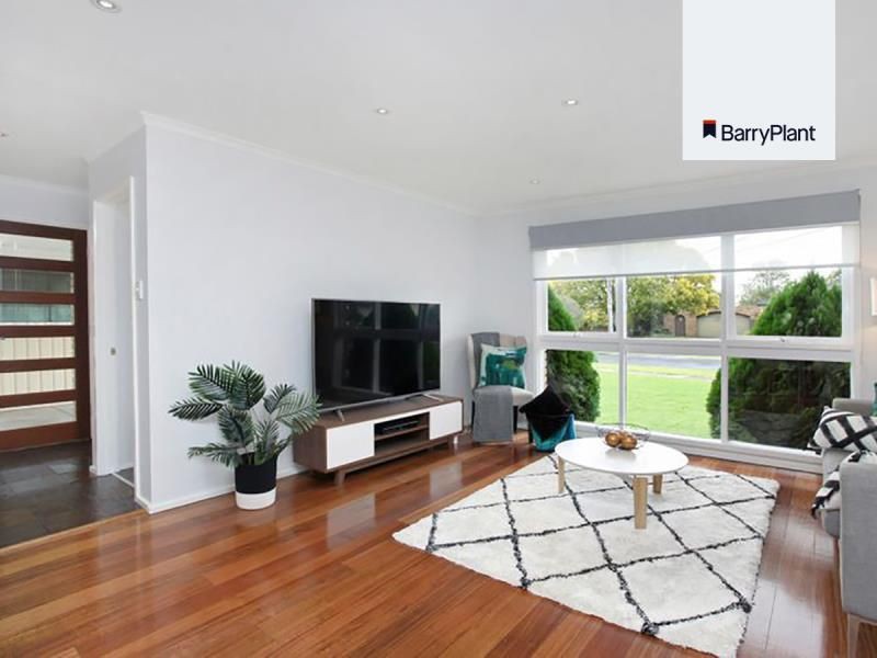 6 Chesney Court, Gladstone Park, VIC 3043 - Thumbnail 2 - 10/12/2021