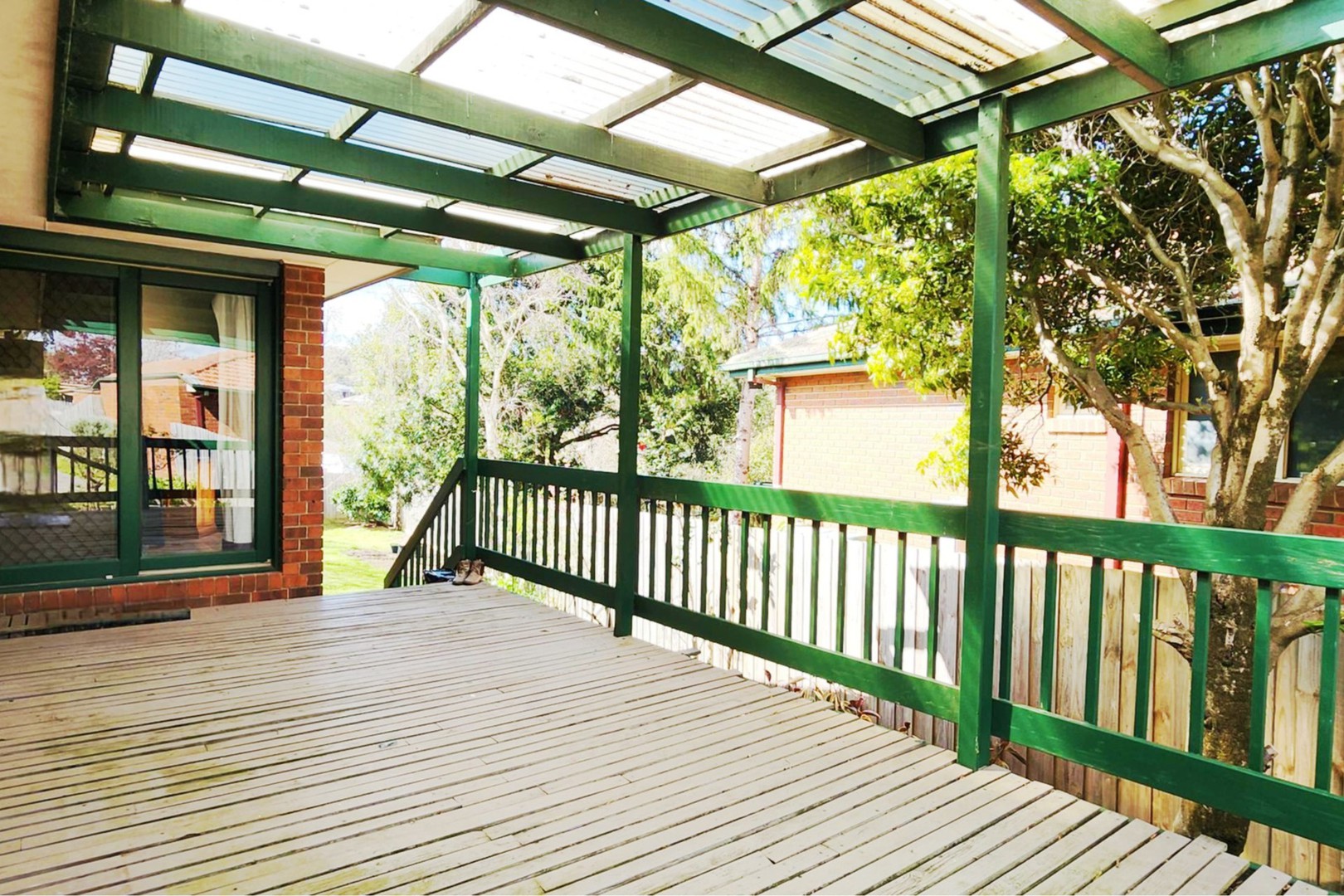 6 Christopher Close, Pakenham, VIC 3810, Pakenham - Thumbnail 2