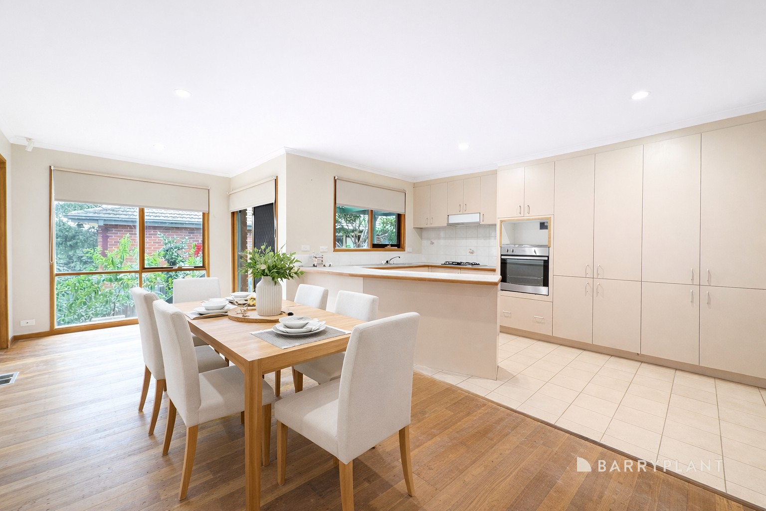 6 Christopher Close, Pakenham, VIC 3810 - Thumbnail 1 - 29/01/2026