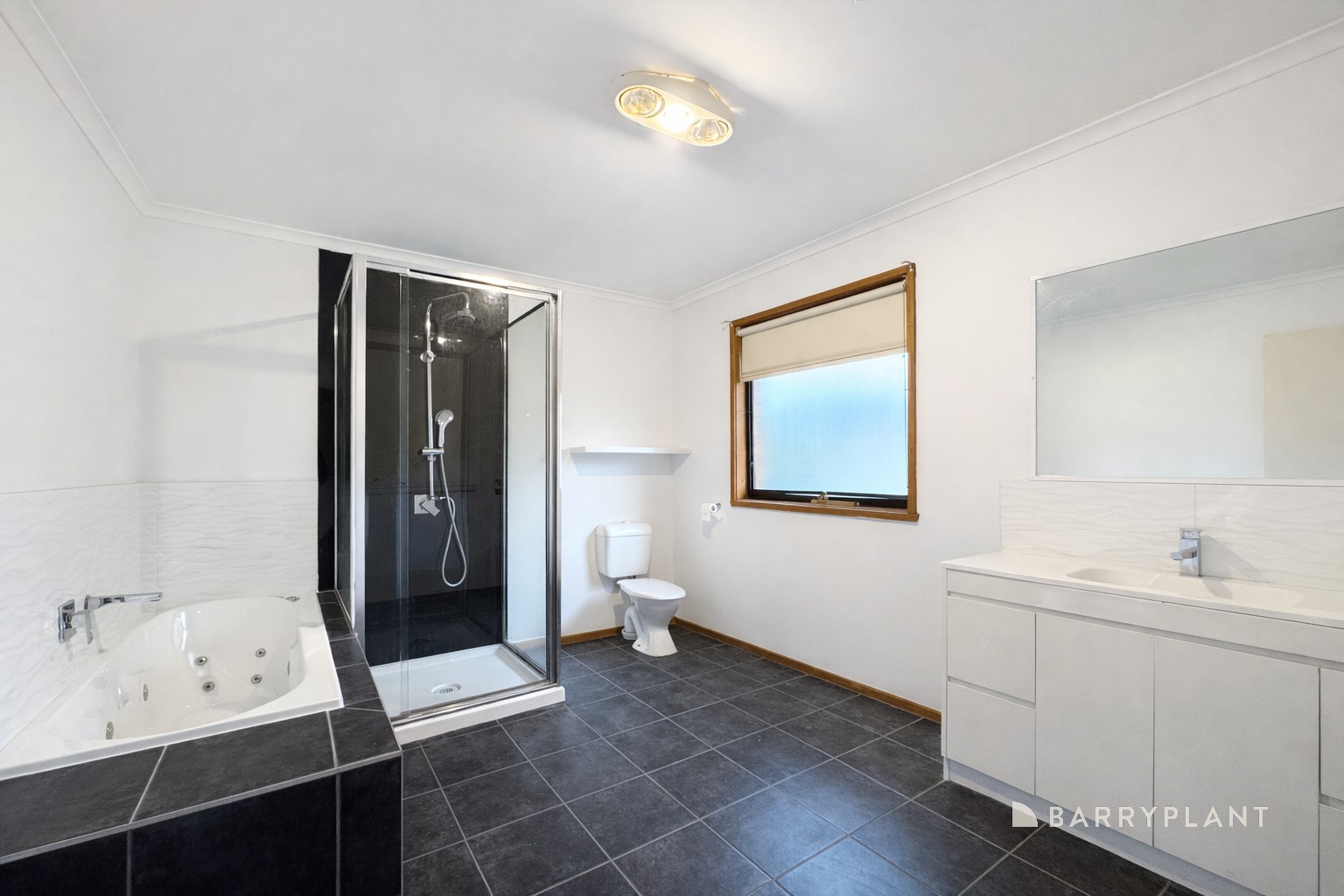6 Christopher Close, Pakenham, VIC 3810, Pakenham - Thumbnail 5