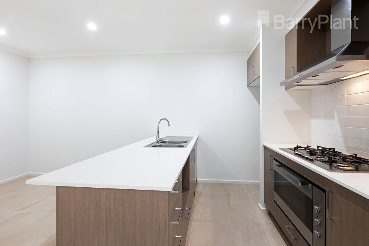 6 Claremont Avenue, Rockbank, VIC 3335 - Thumbnail 2 - 24/08/2026