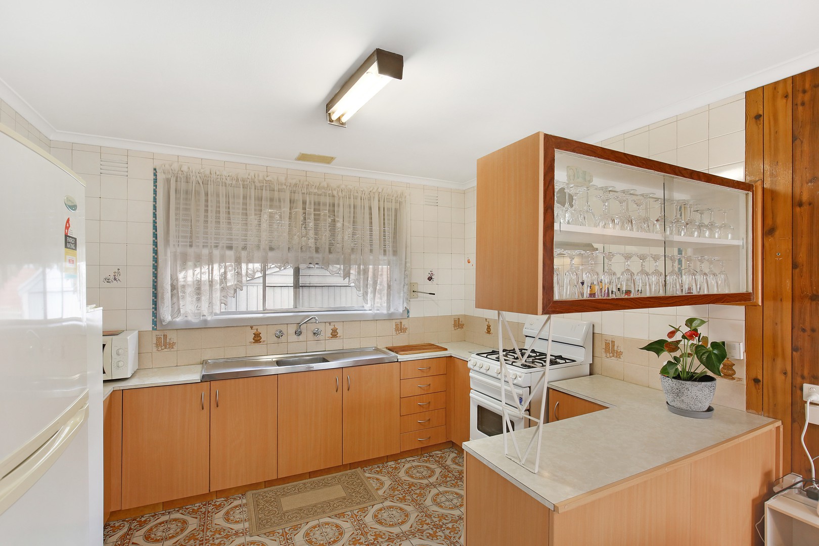6 Collins Street, Thomastown, VIC 3074, Thomastown - Thumbnail 3