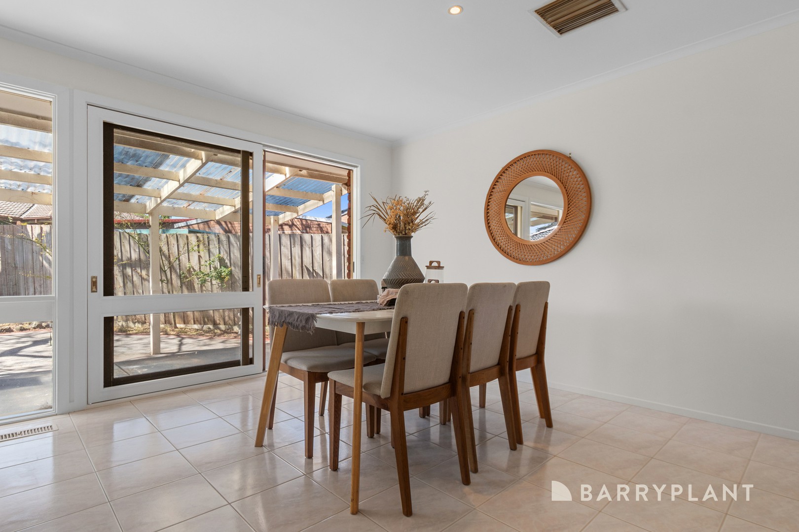 6 Constable Court, Scoresby, VIC 3179, Scoresby - Thumbnail 4