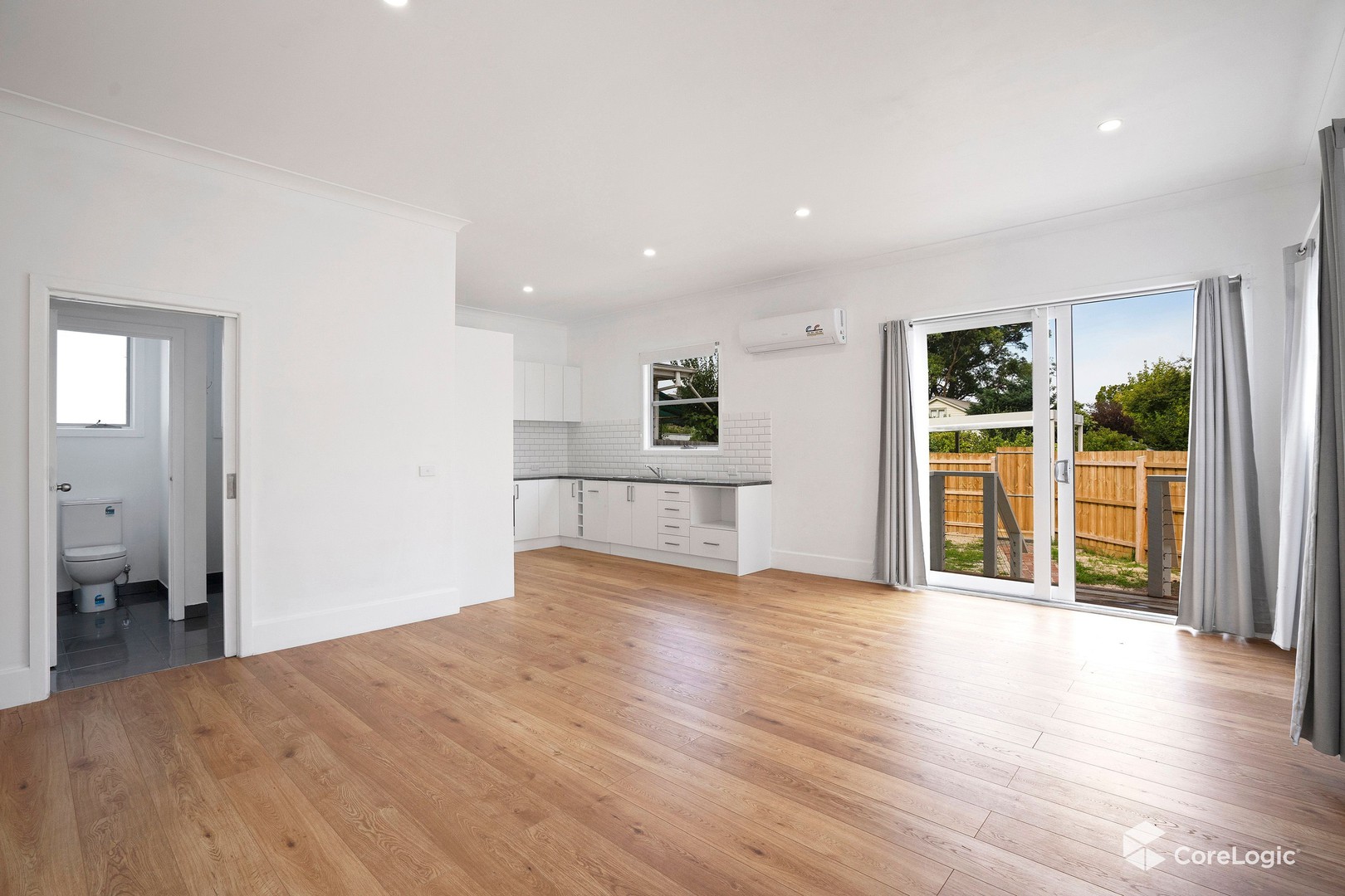 6 Cook Road, Mitcham, VIC 3132, Mitcham - Thumbnail 4