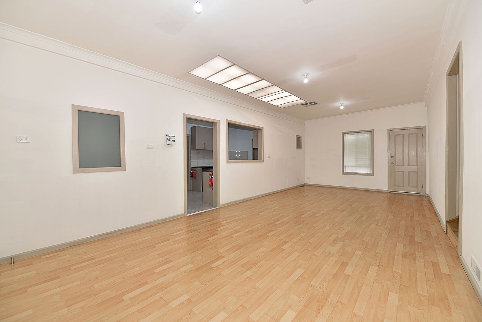 6 Cooper Street, Brunswick West, VIC 3055, Brunswick West - Thumbnail 2