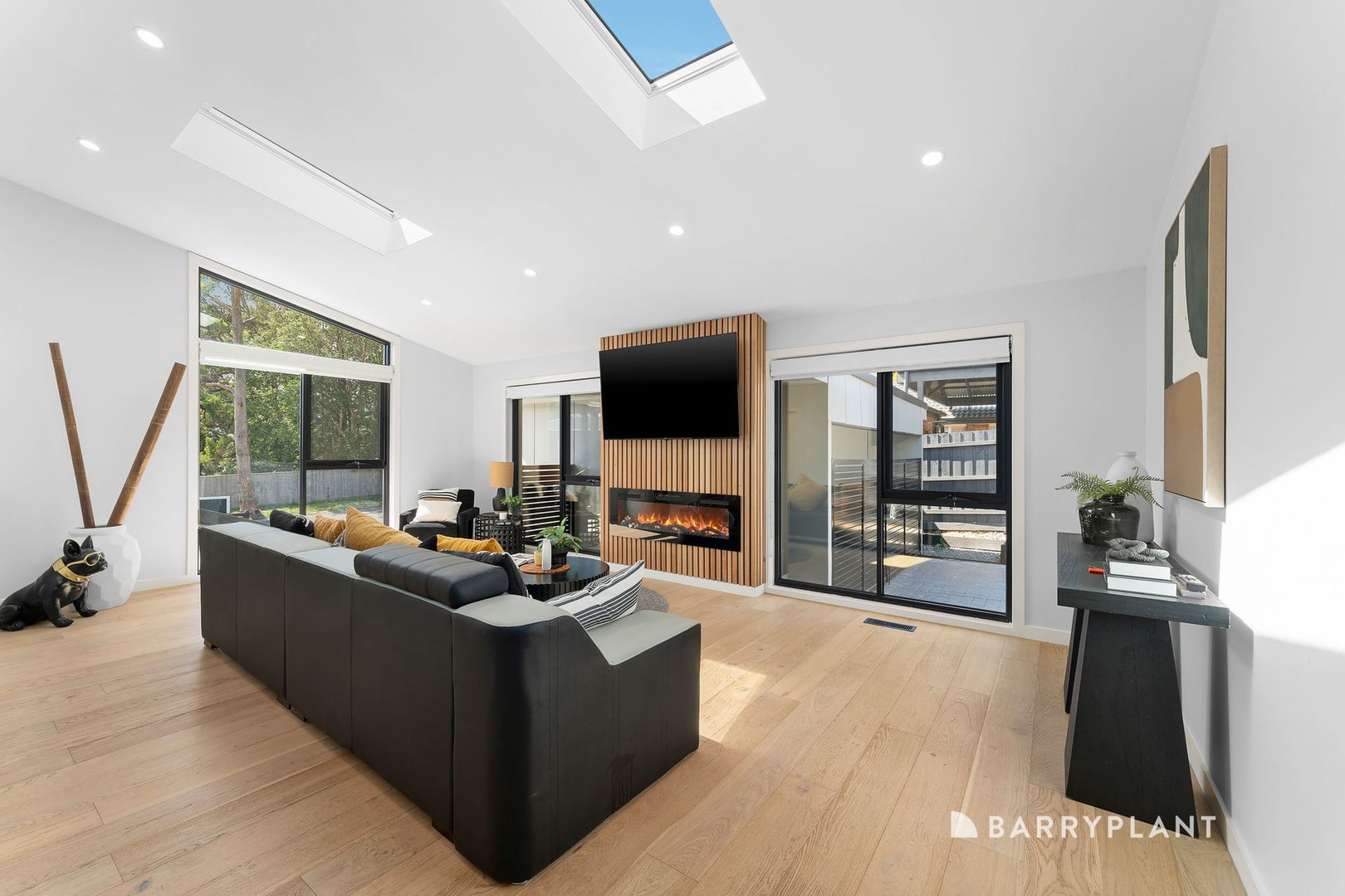 6 Copeland Drive, Montrose, VIC 3765 - Thumbnail 2 - 02/03/2026