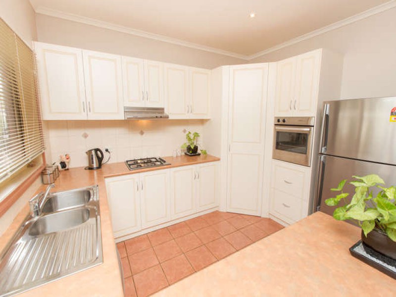 6 Crown Court, Mildura, VIC 3500, Mildura - Thumbnail 2