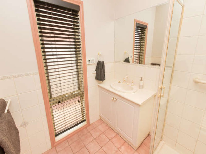 6 Crown Court, Mildura, VIC 3500, Mildura - Thumbnail 8