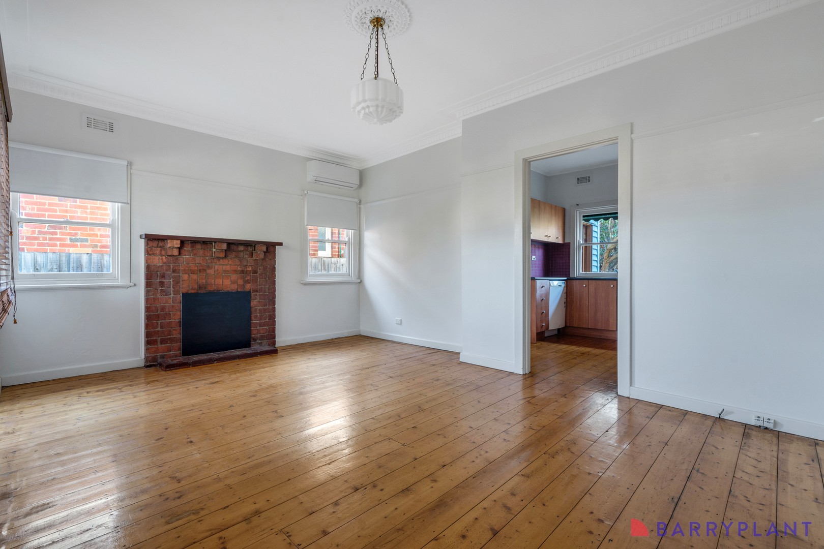 6 Cuthbert Road, Reservoir, VIC 3073, Reservoir - Thumbnail 2