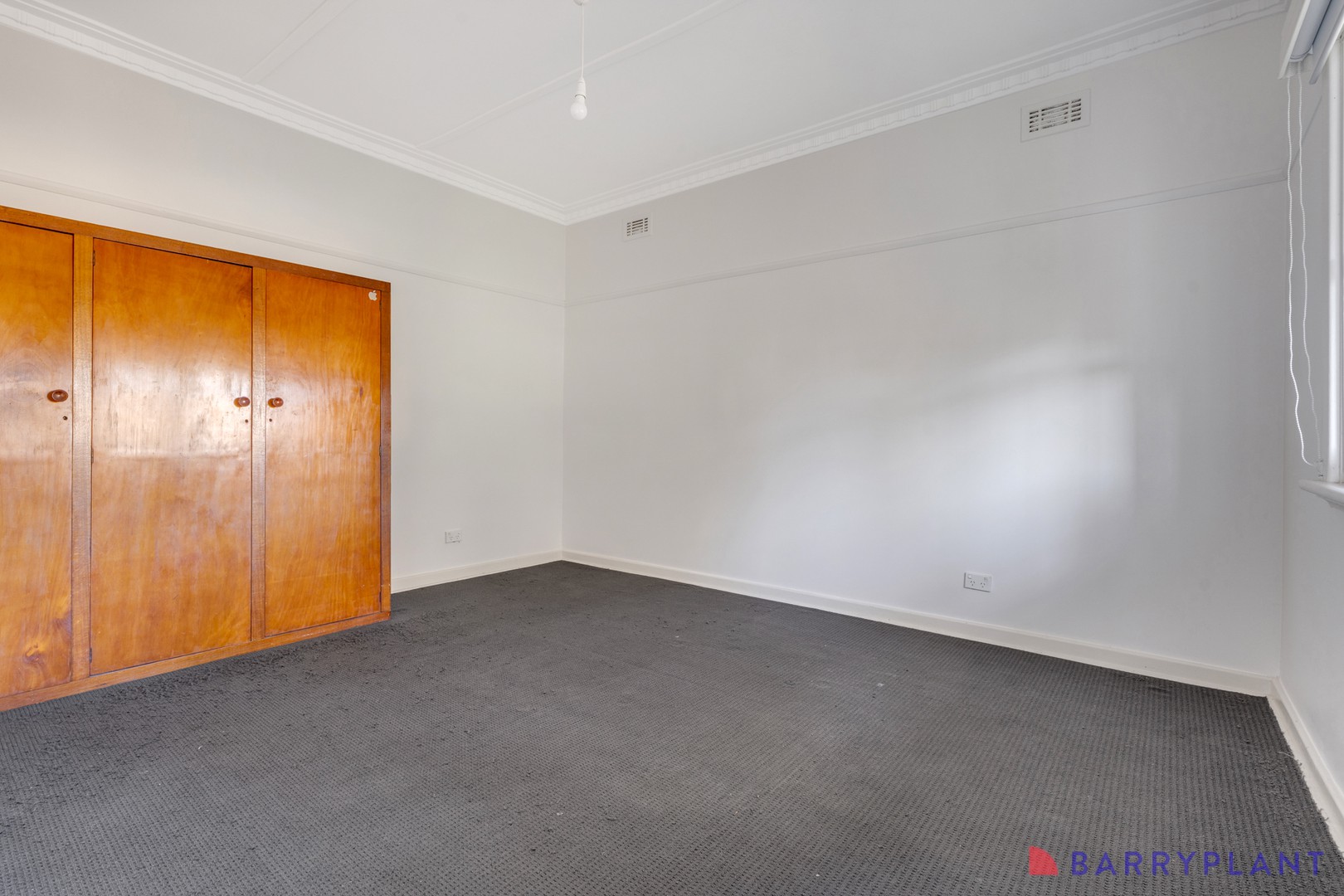 6 Cuthbert Road, Reservoir, VIC 3073, Reservoir - Thumbnail 6