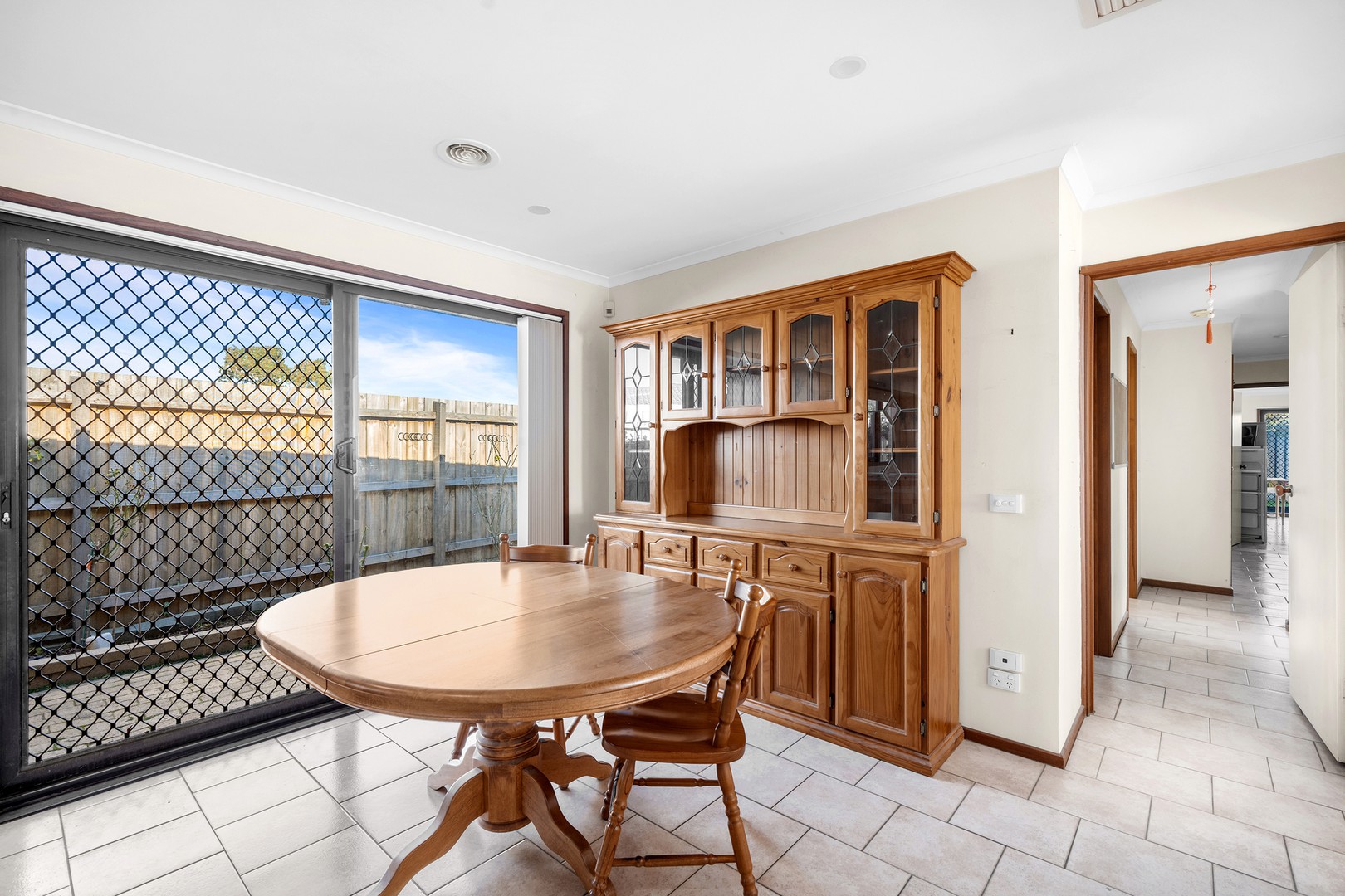 6 Dampier Court, Epping, VIC 3076, Epping - Thumbnail 5
